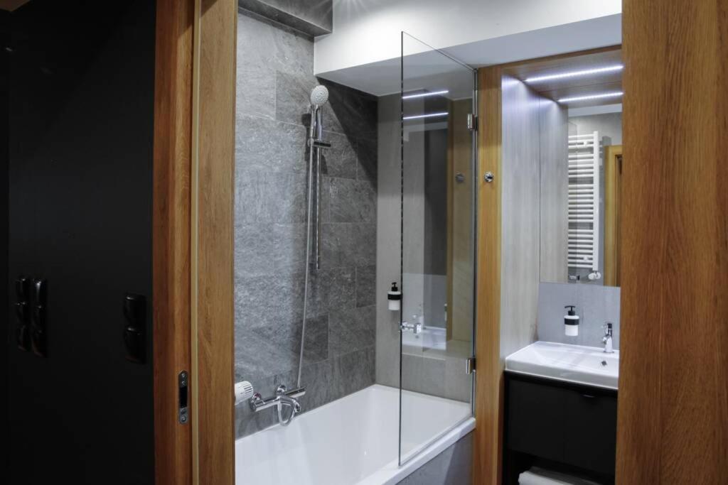 Apartament 4Th Floor Люблин Экстерьер фото